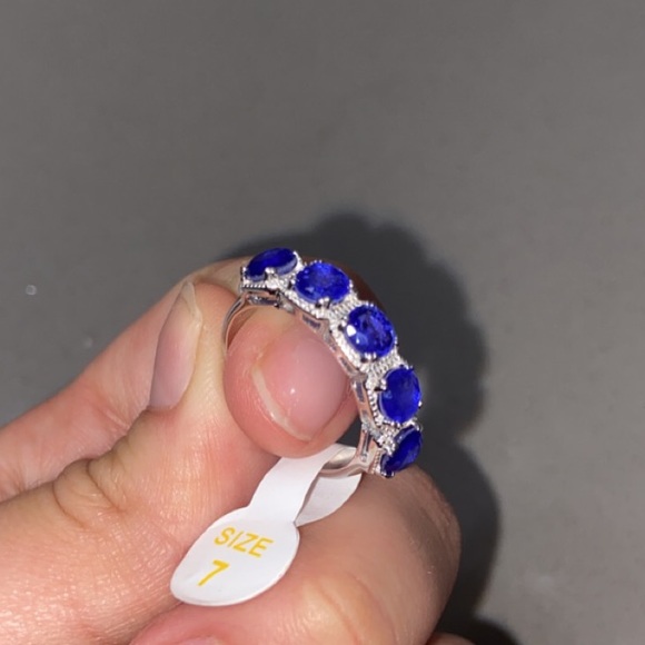 Bomb party ring - Picture 3 of 3